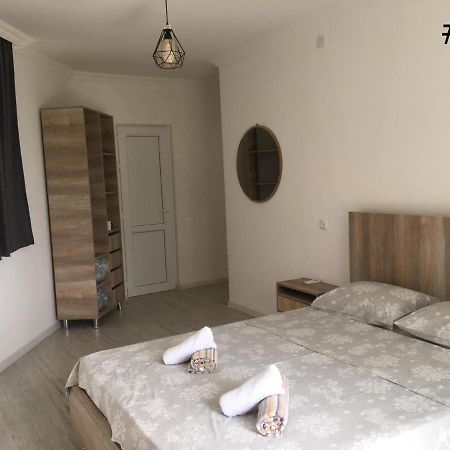 Гостевой дом Rezo's House Квариати Экстерьер фото