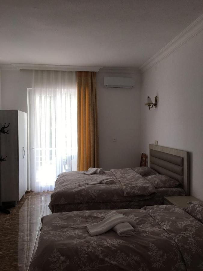 Гостевой дом Rezo's House Квариати Экстерьер фото
