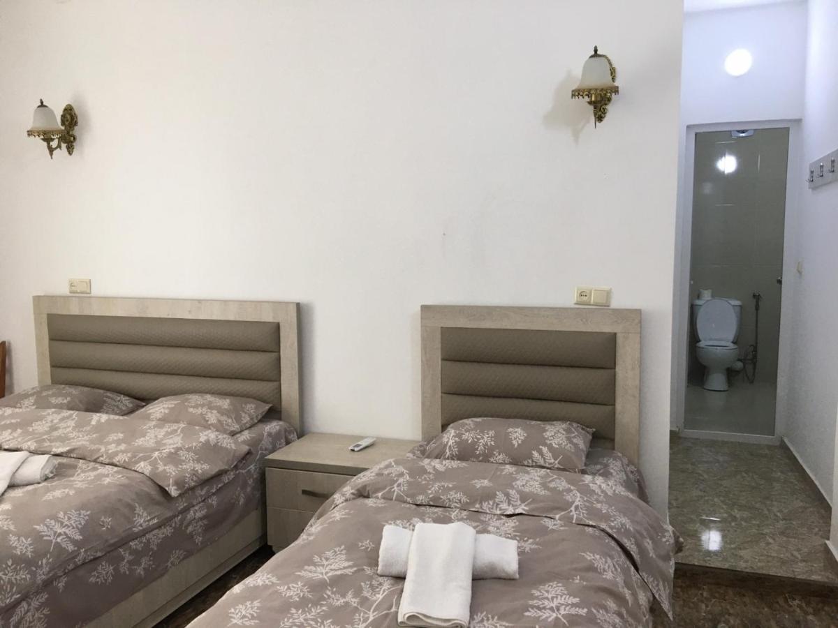 Гостевой дом Rezo's House Квариати Экстерьер фото