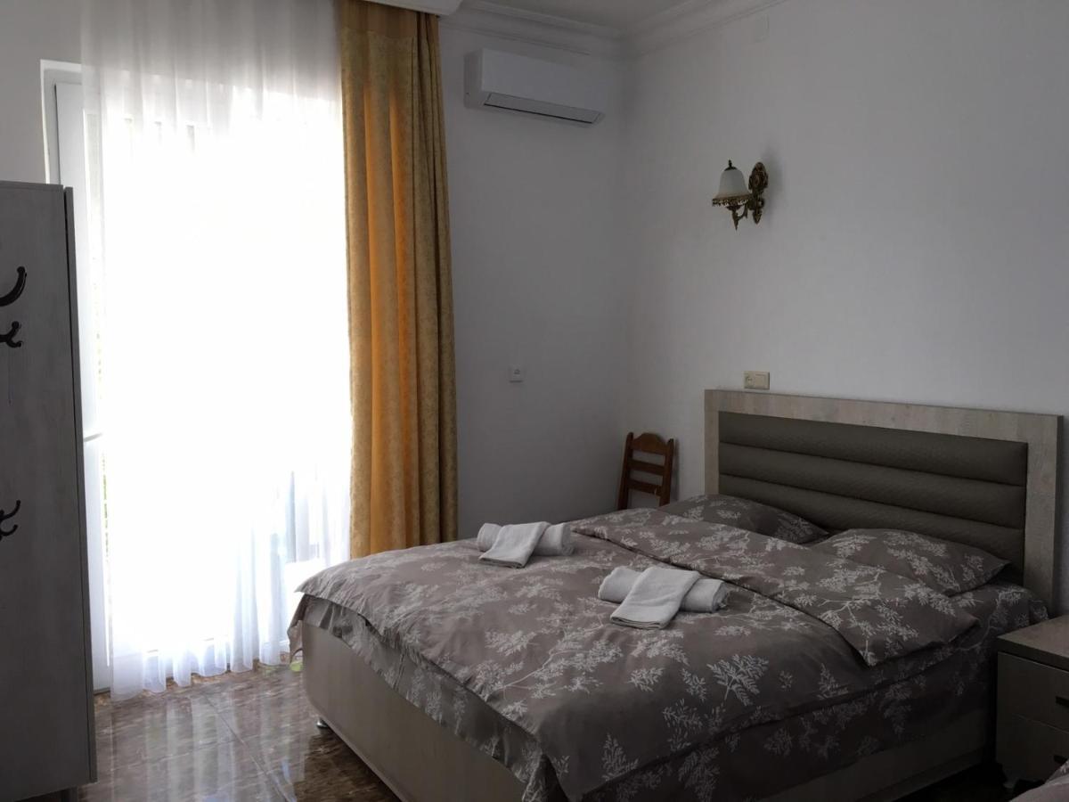Гостевой дом Rezo's House Квариати Экстерьер фото